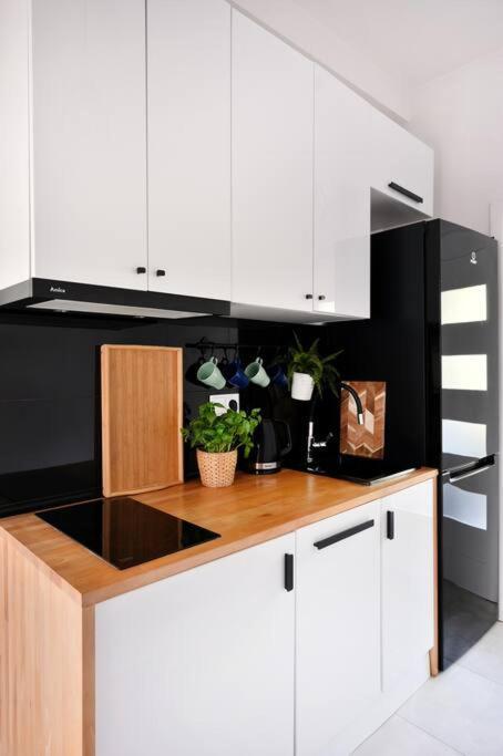 Saska Kepa -Ul. Francuska 2' Min Appartement Warschau Buitenkant foto